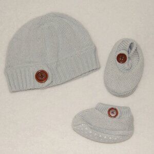 Old Navy Infant Baby Knit Hat (3-6M) & Slippers with Non-Slip Soles (0-3M)